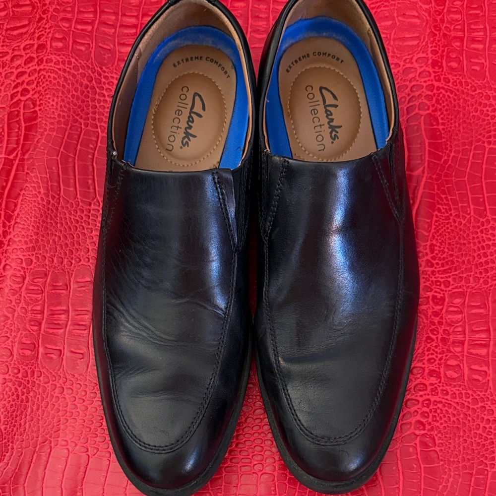 Men's Clarks Whiddon Black Loafer Size 8W